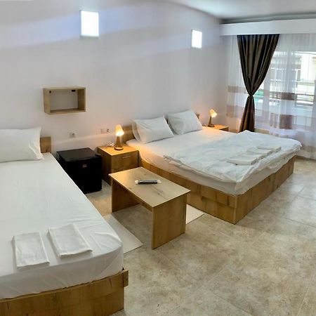 Hostel Jaz Bucarest Extérieur photo