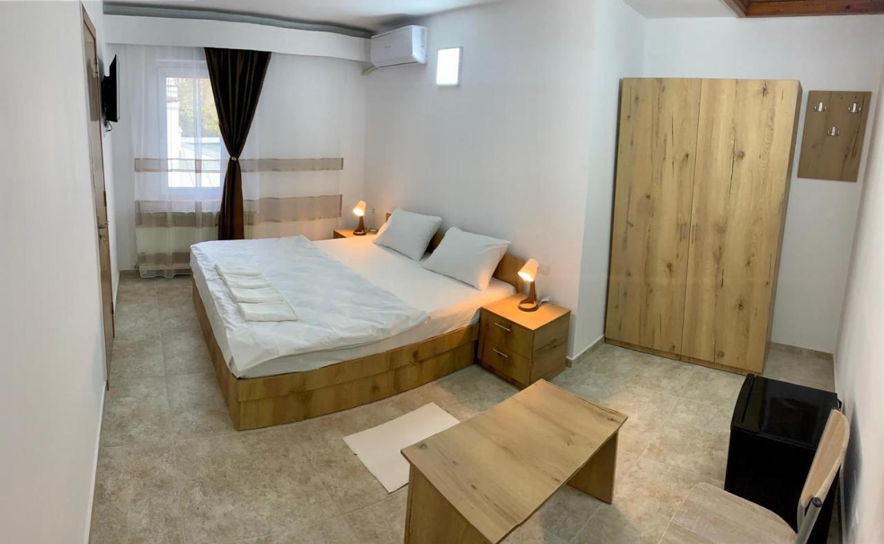 Hostel Jaz Bucarest Extérieur photo