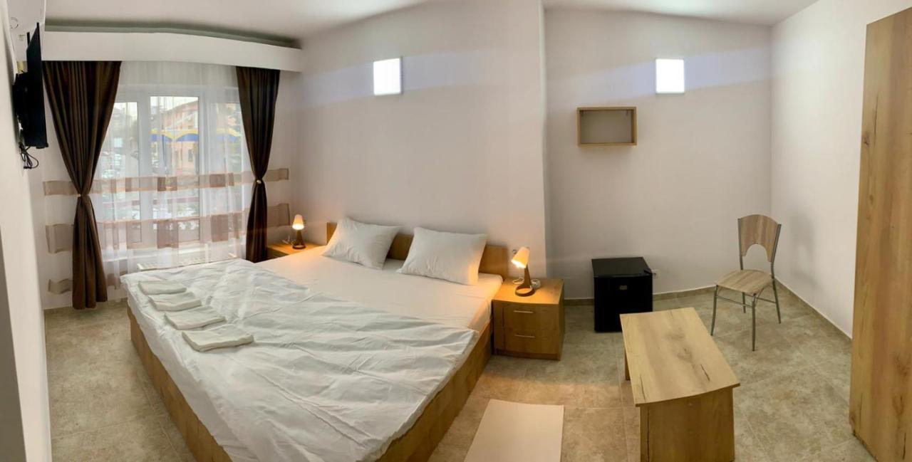 Hostel Jaz Bucarest Extérieur photo